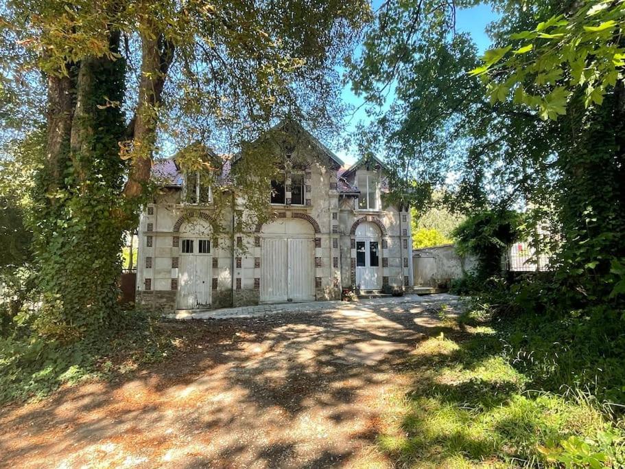 La Maison Du Manoir 1900 Une Experience En Famille ラ・フェルテ・ゴシェ エクステリア 写真